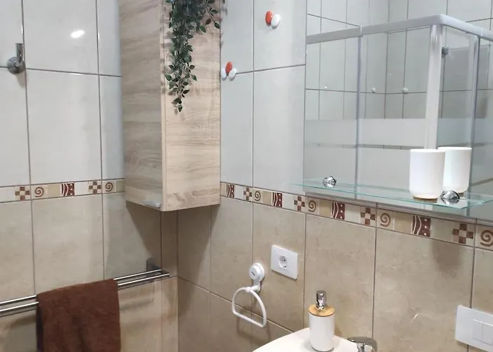 Carmen's House Arico