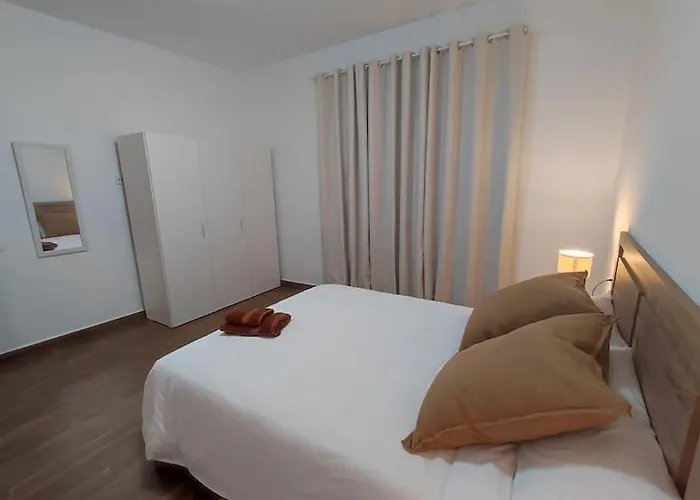 Carmen's House Arico